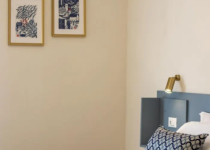 Oldoini Luxury And Penzion La Spezia